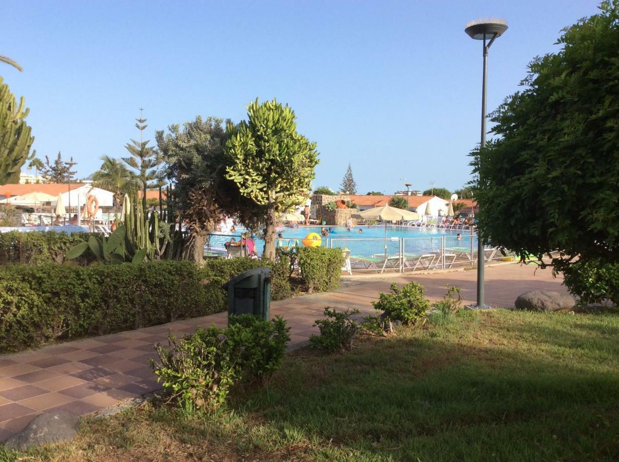 Santa Clara Bungalows Maspalomas  Exteriör bild